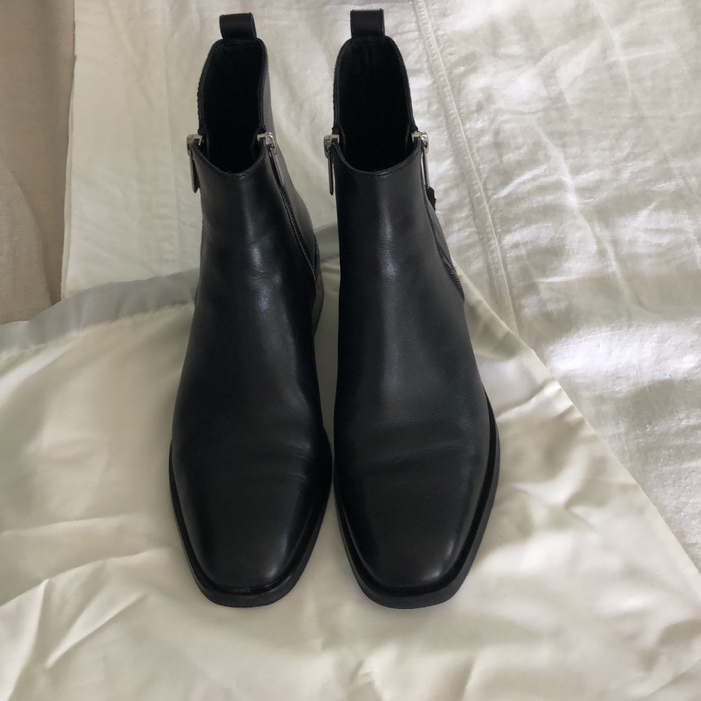 Phillip Lim Alexa Ankle Boot. Size 9.5. Black. - Picture 2 of 9